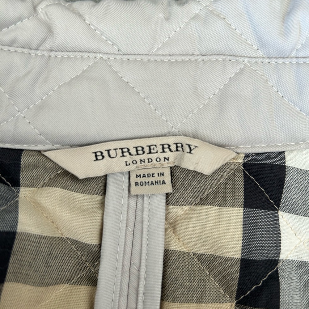 Burberry Diamond-Quilted Jacket - Picture 11 of 14